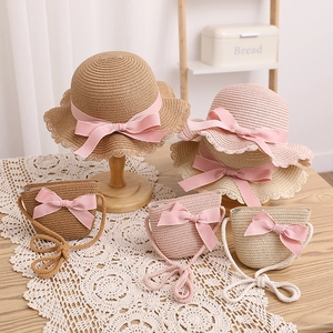 Ensemble chapeau de paille et sac pour enfants avec nœud en rose, beige et caramel