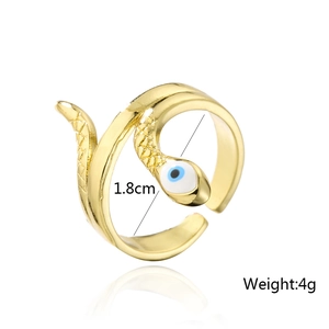 Detail view of 18K gold snake ring showing dimensions 1.8cm diameter and 4g weight
