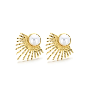 Golden sunburst pearl earrings featuring a minimalist starburst design for women