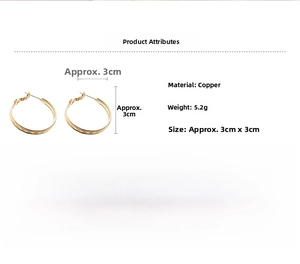 Détails des créoles plaquées or 18 carats montrant le diamètre de 3 cm et le poids 5,2 g
