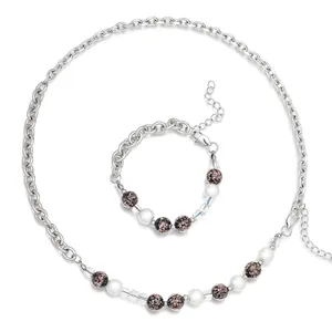 Parure de bijoux sable doré lumineux avec collier et bracelet, perles et chaîne argentée