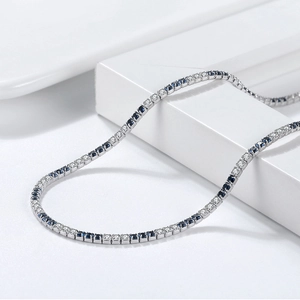 Collier rivière tennis 4mm en argent S925 avec zircons blancs et bleu foncé alternés