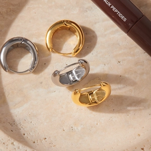 Poliierte Creolen aus Edelstahl in Gold und Silber mit hochwertiger 18K PVD Beschichtung