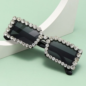Square Frame Sunglasses Rhinestone Encrusted PC Frame AC Lens UV400 Protection Retro Fashion Eyewear For Women Party