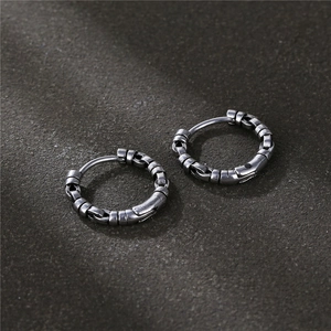 Retro Hoop Earrings 316L Stainless Steel Distressed Chain Texture Punk Industrial Style Unisex Huggie Jewelry
