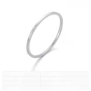 Detailed view of silver minimalist stainless steel rings showing weight 0.5g and thin band