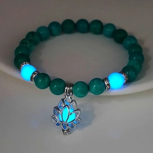 Glow-in-the-dark lotus pendant beaded bracelet with turquoise stones and blue luminous beads