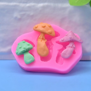 Moule en silicone en forme de champignon pour pâtisserie DIY avec trois tailles variées
