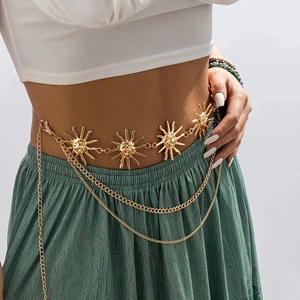 Golden sun medallion multilayer waist chain belt in Y2K punk style for women fashion