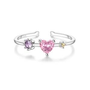 Detail of S925 silver ring featuring pink heart gem and multicolor side stones