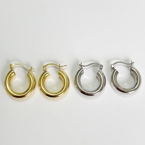 Minimalist S925 sterling silver C-shape hoop earrings in gold and silver finish