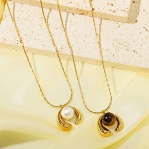 French vintage stainless steel necklace with natural stone and pearl geometric pendant