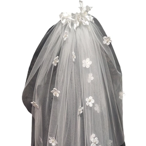 French style bridal veil with white 3D flowers and pearls for wedding photography