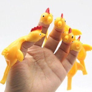 Catapult Slingshot Toys Soft Rubber Chicken Dinosaur Shapes Elastic Sticky Finger Toys Stress Relief Party Favors