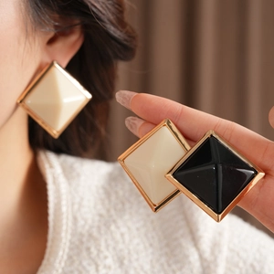 Minimalist geometric square resin earrings with gold metal frame in cream and black