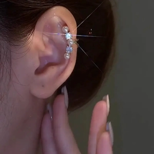 Elegant Imitation Artificial Pearl And Cubic Zirconia Ear Cuff Non Pierced Clip On Earrings For Women Minimalist Fashion Jewelry