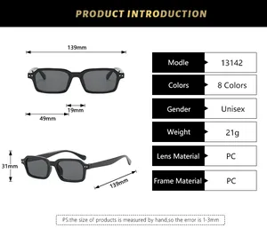 Detailed size specifications for rectangular sunglasses showing 139mm frame width and 31mm height