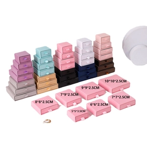 Colorful drawer style kraft paper jewelry boxes for rings and necklaces in various sizes