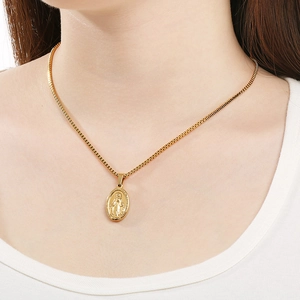 18K gold plated stainless steel box chain necklace with oval portrait pendant for women