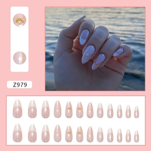 Unghie finte a mandorla rosa con trama a conchiglia 3D e perline oro, set 24 pezzi