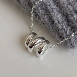 Minimalist 925 sterling silver necklace with triple interlocking wave rings pendant