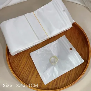 Sacchetti traslucidi a chiusura ermetica per gioielli con foro da 8,4x11CM