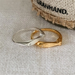 925 Sterling Silver Little Fish Ring Brushed Metal Minimalist Tiny Zircon Eye Fashion Jewelry Accessory For Women