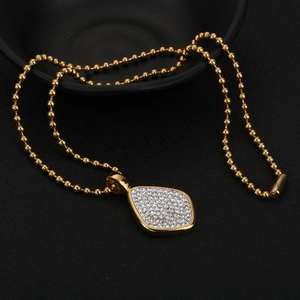 Collier hip hop avec pendentif goutte d'eau dorée et diamants étincelants chic