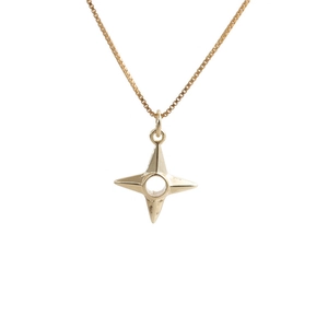 Goldene Halskette mit Sternanhänger und Zirkonia für Damen an minimalistischer Boxkette