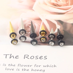 Fashionable titanium steel spike earrings with zircons in gold, silver and black