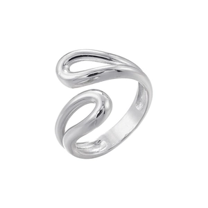 Macro detail of the irregular wave design and polished silver finish of the open ring
