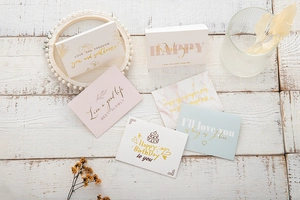 Colección de tarjetas de felicitación con pan de oro y citas creativas