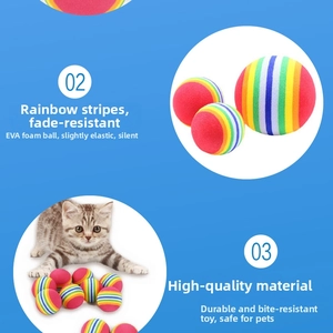 Vista dettagliata delle palline arcobaleno in schiuma EVA per gatti, resistenti ai morsi