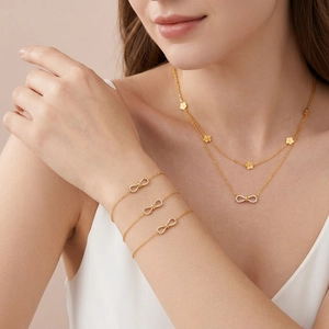 Collier Et Bracelet en Acier Inoxydable Symbole Infini Et Nœud en Zirconia pour Femmes Bijoux Vintage Plaqué PVD Accessoires Floraux à Double Couche