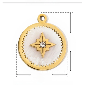 Detailed parameter diagram showing 17x15mm dimensions for gold heart pendant
