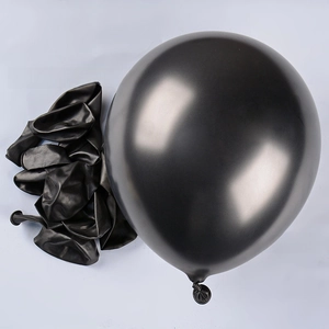 Close-up of premium 12-inch thickened black latex balloons with metallic chrome finish