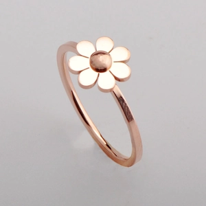 Elegant rose gold titanium sunflower ring with polished daisy petal design for women