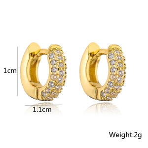 Detail view of 18K gold plated hoop earrings with zircon stones and 1cm size specifications