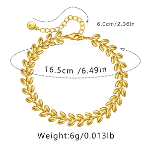 Detail view of 18K gold plated wheat ear bracelet with 16.5cm chain and 6cm extension