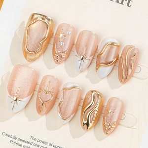 Faux Ongles Amande French Long Œil De Chat Luxe Relief Doré Künstliche Perle Strass Brillant Élégant Pour Femmes