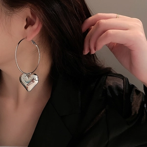 Alloy Hoop Earrings With 925 Sterling Silver Earring Post Heart Pendant High Polish Metallic Trendy Jewelry Women