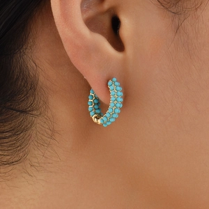 18K gold hoop earrings with turquoise beads and pearls in a vintage statement style