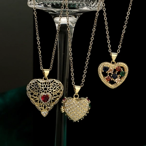 Heart Pendant Necklace Gold Plated Copper With Colorful Cubic Zirconia Retro Hollow Luxury Clavicle Chain For Women