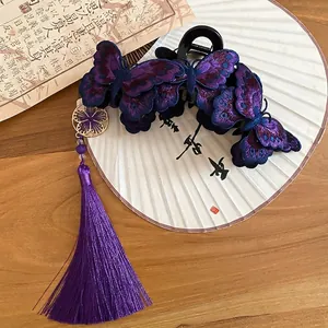 Pinza per capelli stile cinese con farfalle ricamate viola e lunga nappa di seta