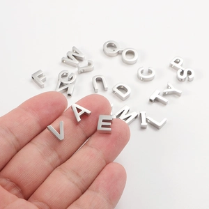 Retro 10mm stainless steel English letter beads for DIY jewelry making and necklaces