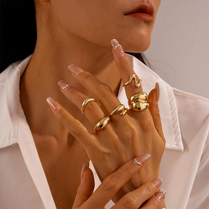 Minimalist gold geometric irregular open ring set for women with polished metallic finish