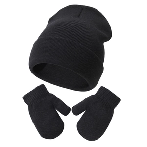 Classic black knitted beanie hat and mittens set for infants in solid rib-knit design
