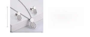 Detail view of hollow pineapple jewelry set with dimensions of 20mm height and 10mm width