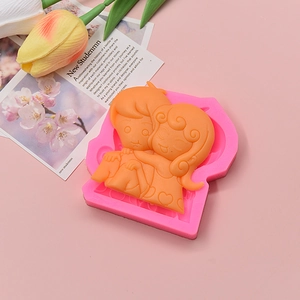 Cute silicone couple mold for DIY chocolate cake decoration and fondant crafts