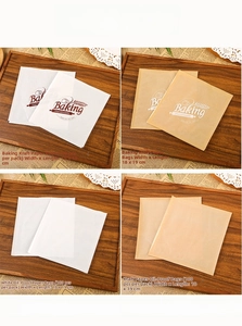 Detail showing 18x19cm greaseproof white and yellow kraft paper bags for toast baking